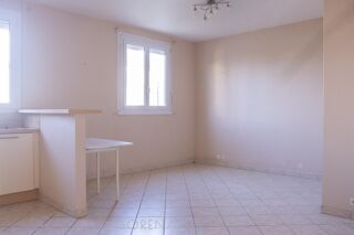  Appartement � vendre 3 pi�ces 