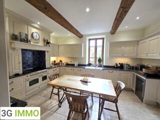  Maison à vendre 10 pièces 270 m²