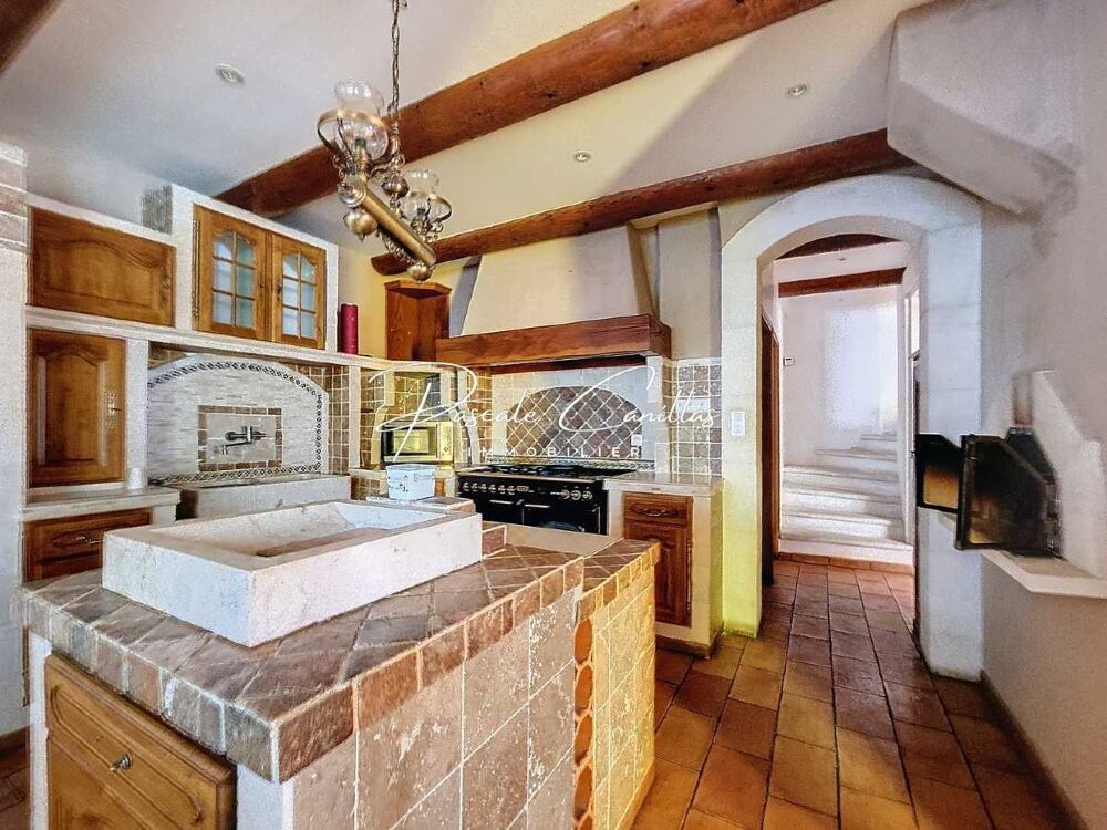 Maison avec dépendance 12 pièces