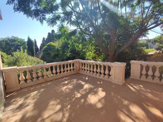  Maison  vendre 8 pices 