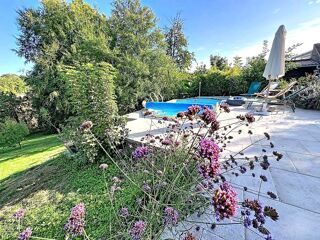  Maison à vendre 8 pièces 222 m²