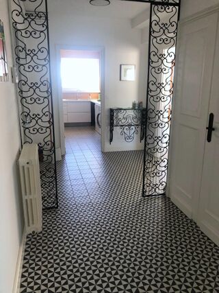  Appartement à vendre 6 pièces 143 m²