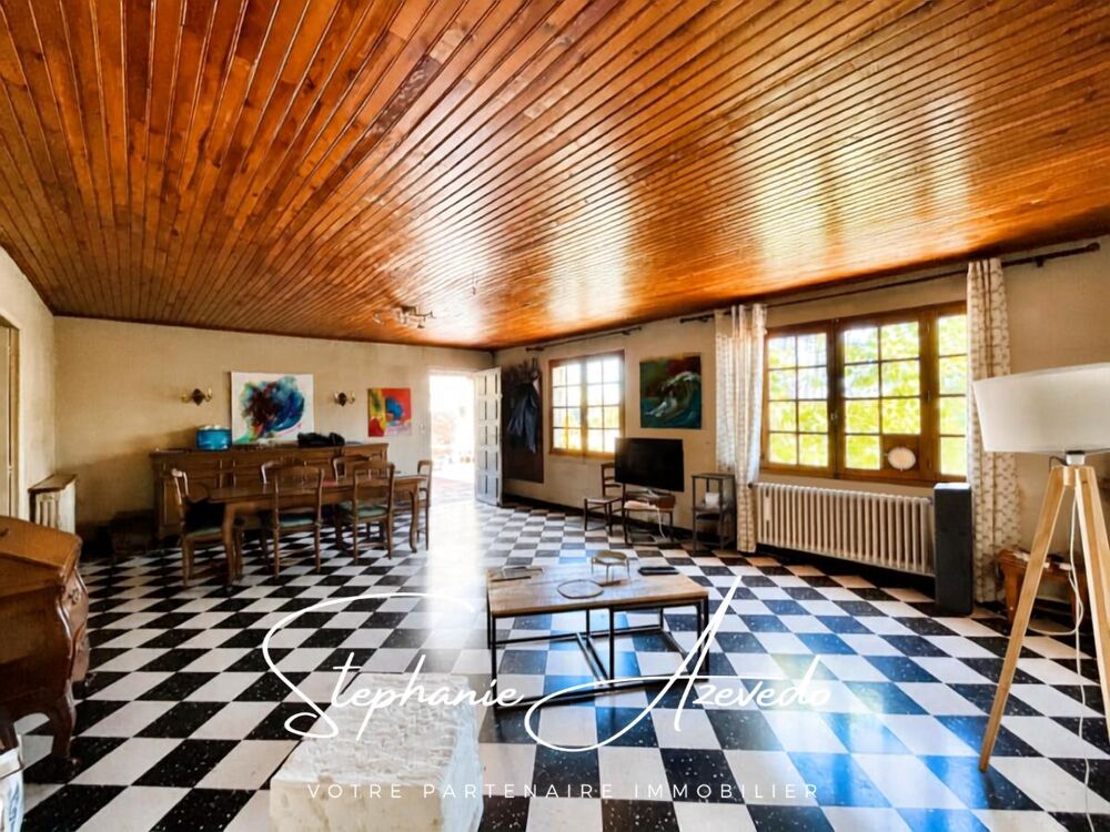 Vente Maison Maison avec dépendance 6 pièces Nîmes