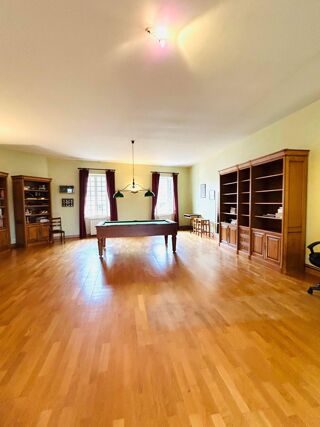  Maison � vendre 11 pi�ces 392 m�