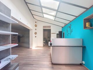  Immeuble � vendre 180 m�