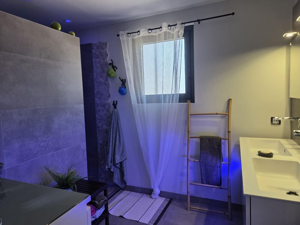 à vendre  Maison Morières-lès-Avignon (84310)