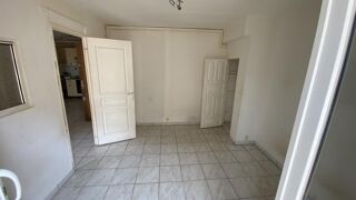  Immeuble à vendre 14 pièces 287 m²
