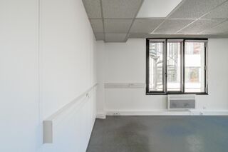  Immeuble à vendre 10 pièces 303 m²