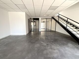   Vente murs pro  à Saint-laurent-de-mure Saint-laurent-de-mure