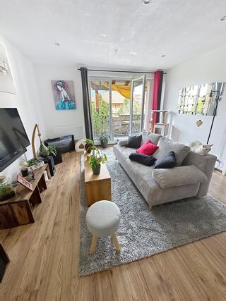  Appartement à louer 3 pièces 54 m²