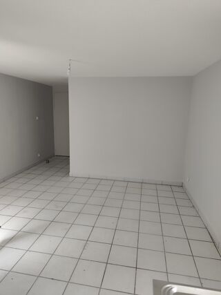  Immeuble � vendre 120 m�