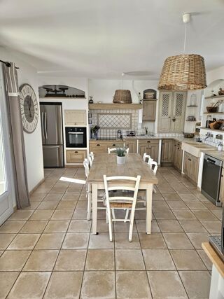  Maison  vendre 6 pices 143 m