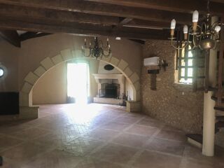  Maison � vendre 9 pi�ces 