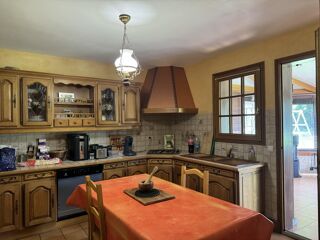  Maison  vendre 6 pices 141 m