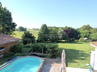  Maison � vendre 9 pi�ces 204 m�