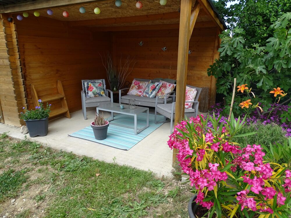 Vente Maison Maison 5 pièces Suze-la-rousse