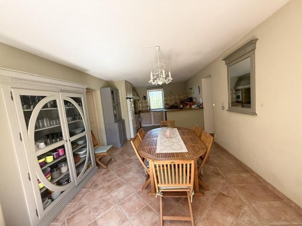 à vendre  Maison Lagnes (84800)