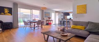 Maison 6 pièces 130 m² · à Saint-Genis-les-Ollières · 130 m² · 520 000 €