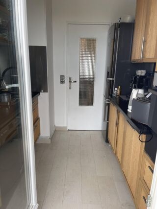  Appartement � vendre 3 pi�ces 6898 m�
