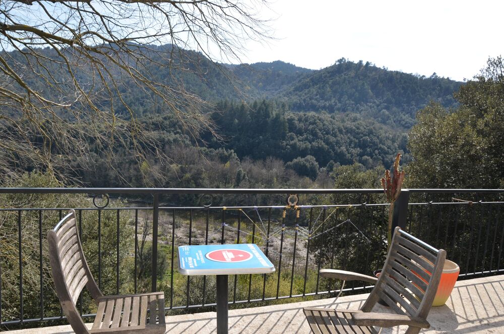 Vente Maison Maison et grand terrain 6 pièces Saint-fortunat-sur-eyrieux