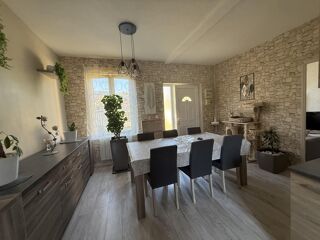  Immeuble  vendre 152 m