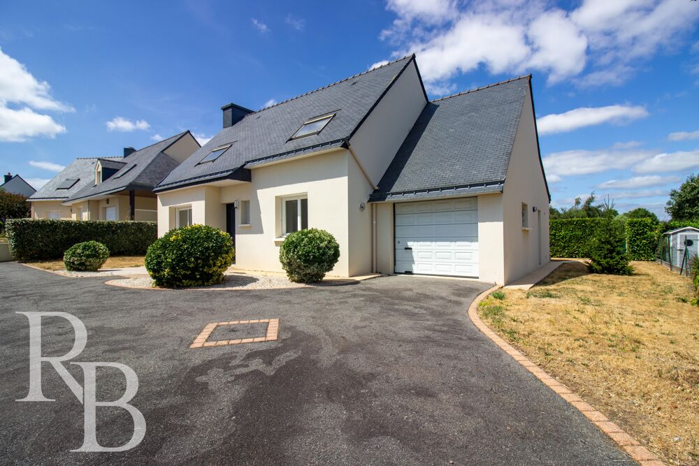 Maison 6 pièces 121 m² · à Theix-Noyalo · 121 m² · 449 000 €