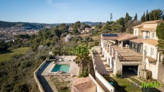  Maison � vendre 8 pi�ces 222 m�