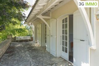  Maison à vendre 10 pièces 230 m²