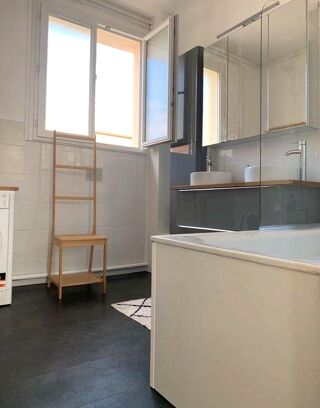  Appartement � vendre 5 pi�ces 107 m�