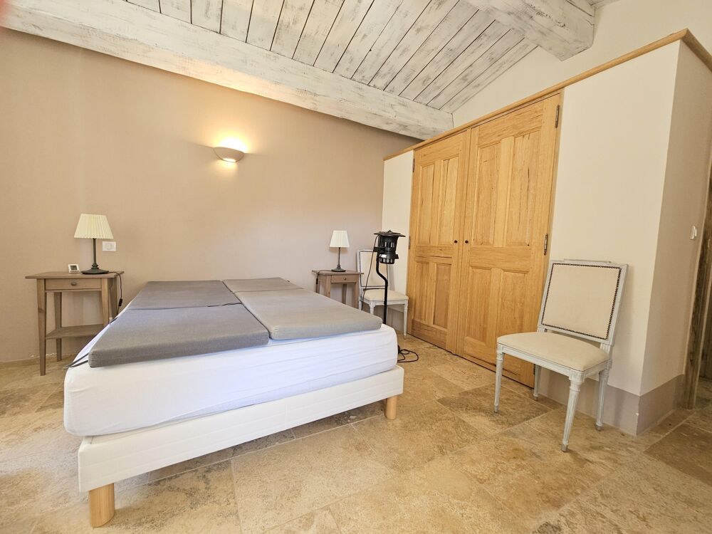 à vendre  Maison Uzès (30700)