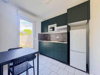 Appartement à louer 1 pièce 33 m²