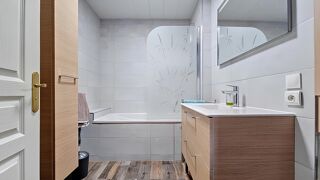  Appartement  vendre 4 pices 