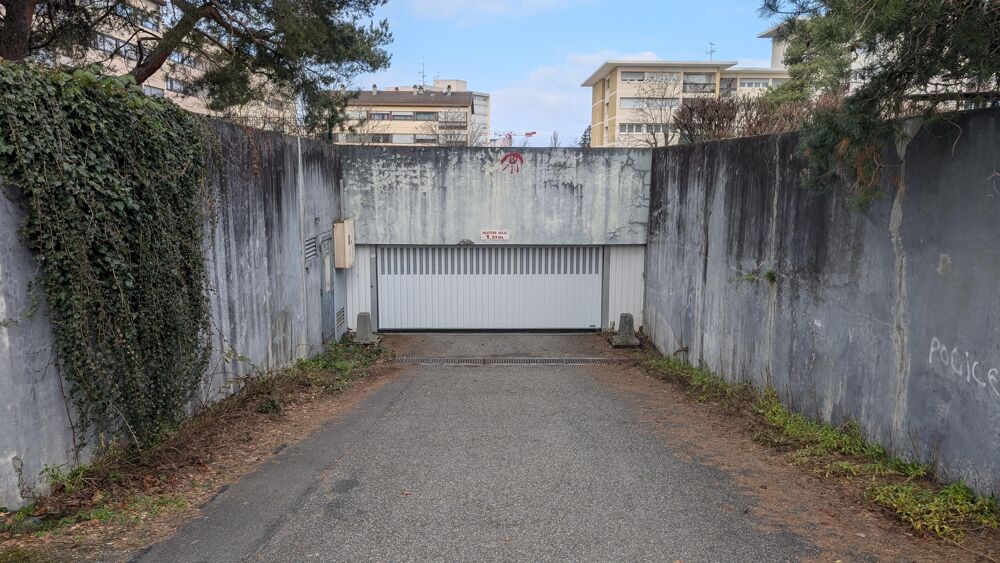 Vente Parking/Garage Garage Annemasse