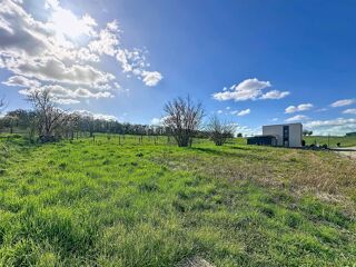  Terrain à vendre 851 m²