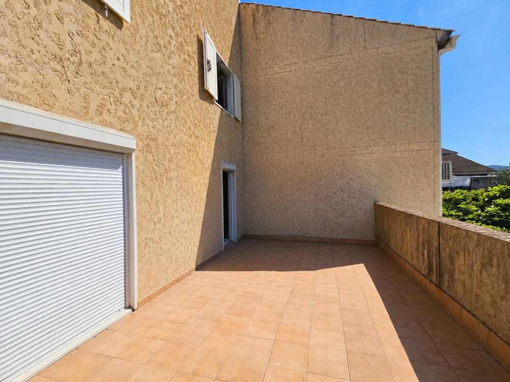 Vente Appartement Duplex 5 pièces Le muy
