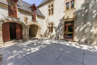  Maison  vendre 7 pices 230 m