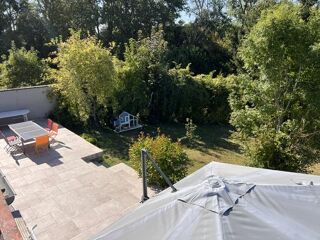  Maison à vendre 8 pièces 222 m²
