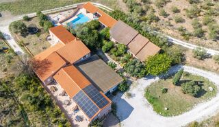  Maison � vendre 15 + pi�ces 429 m�