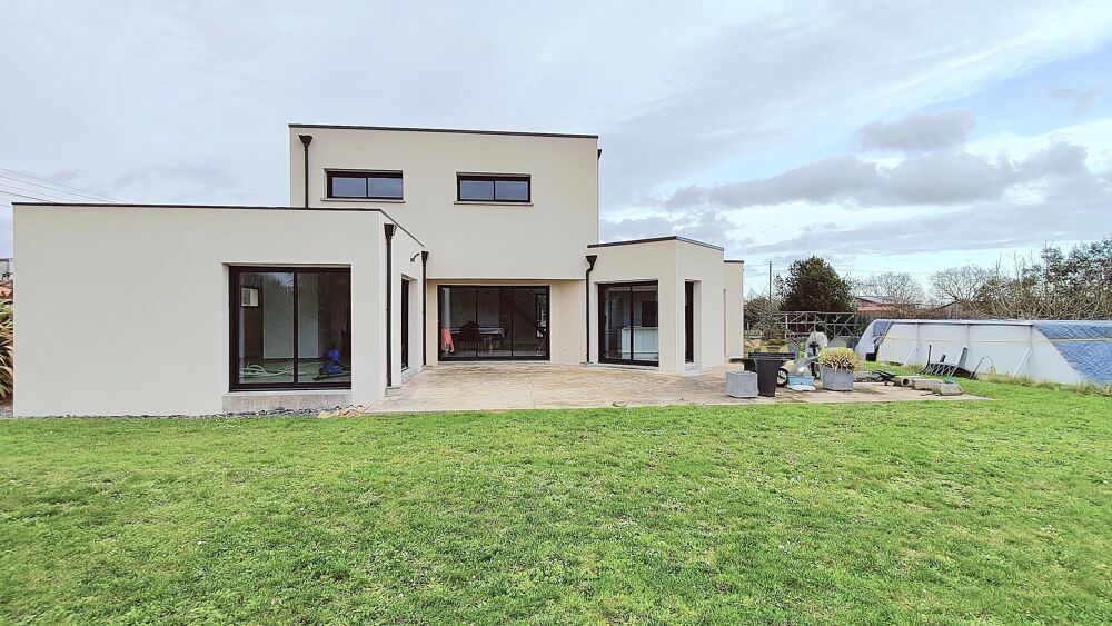 Maison contemporaine 7 pièces