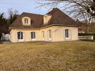  Maison � vendre 7 pi�ces 180 m�