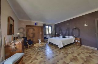  Maison  vendre 7 pices 237 m