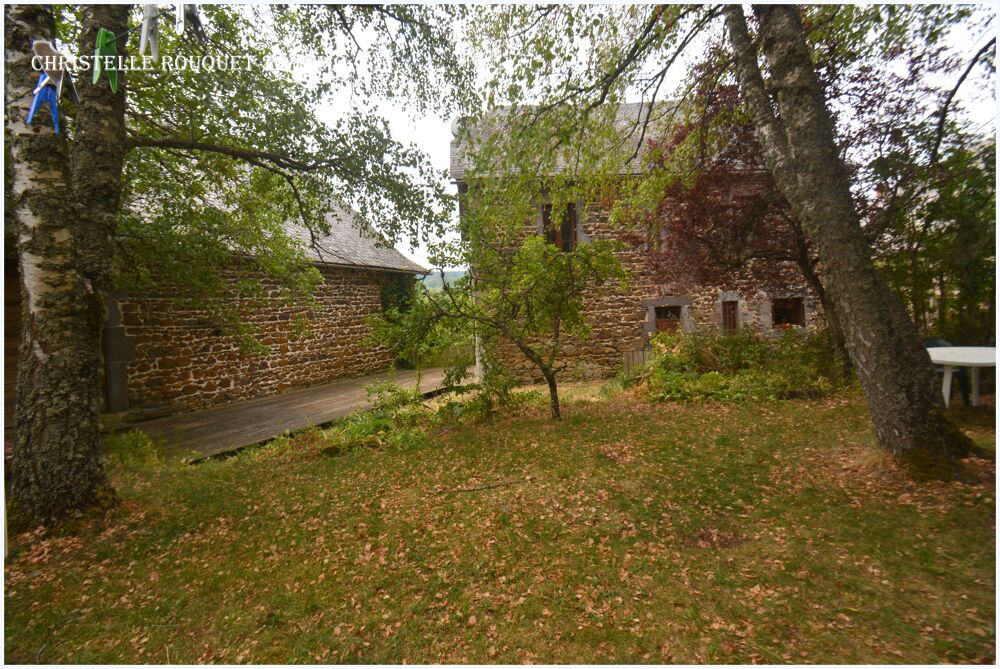 Vente Maison Maison avec dépendance 9 pièces Rochefort-montagne