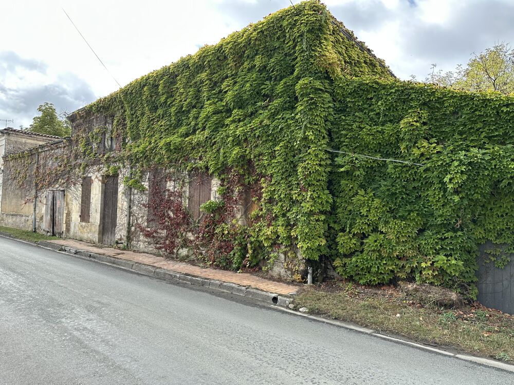 Maison 2 pièces 110 m² · à Sainte-Même · 110 m² · 30 000 €