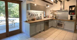  Maison � vendre 9 pi�ces 350 m�