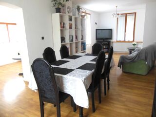  Maison à vendre 12 pièces 