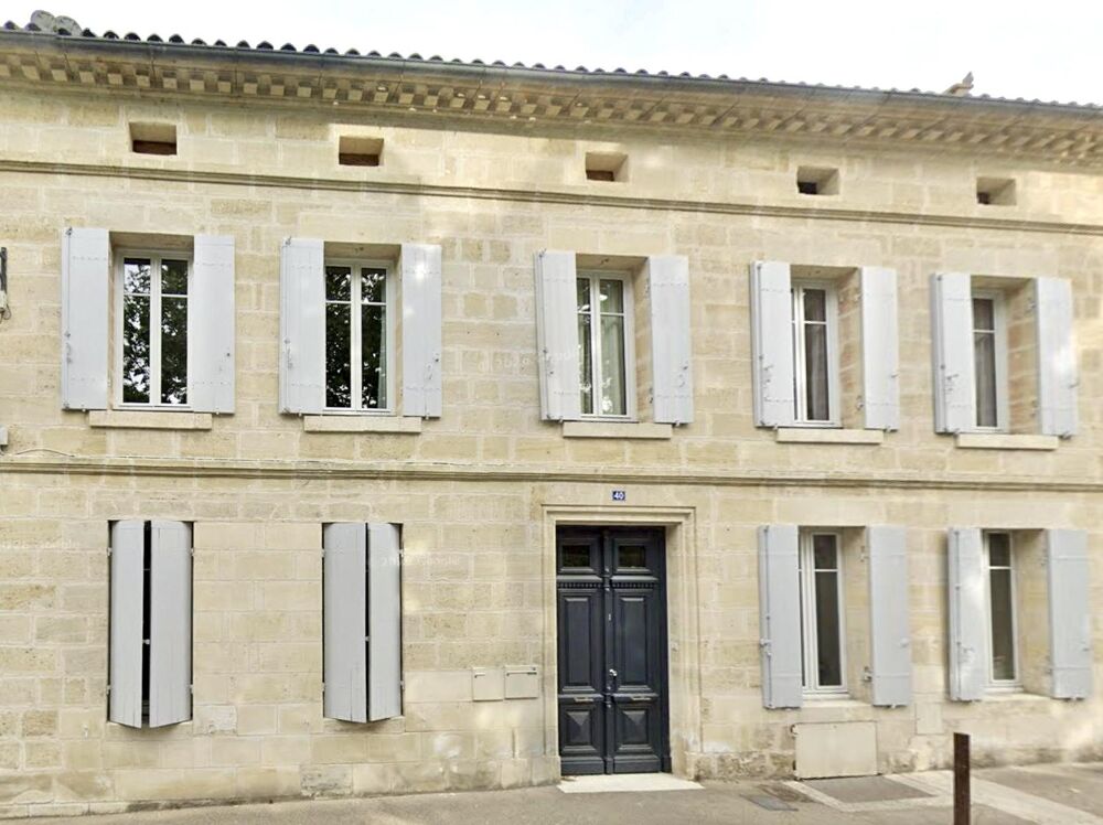 Maison 7 pièces 234 m² · à Montagne · 234 m² · 399 900 €