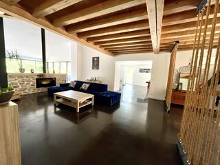  Maison � vendre 15 + pi�ces 650 m�