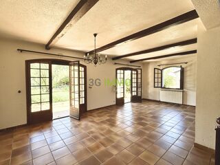  Maison � vendre 6 pi�ces 203 m�