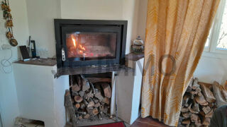 Maison  vendre 9 pices 186 m Murat-sur-vbre
