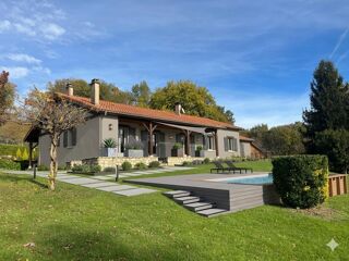 Casă, 172 m², teren 172 m²